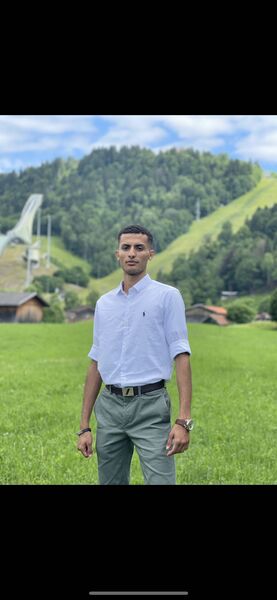  ,   Wajdi, 22 ,   ,   