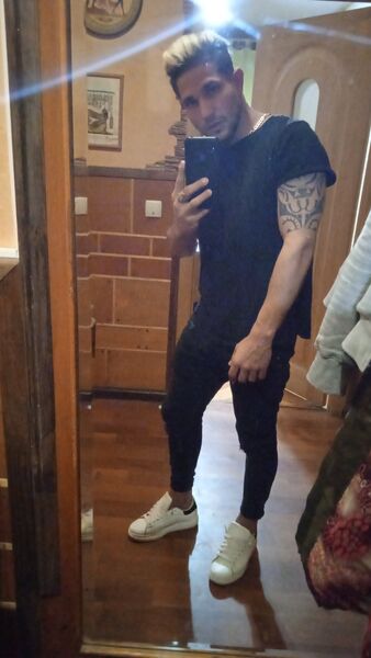  ,   Javier, 28 ,   ,   