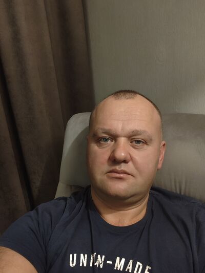  -,   Andrii, 44 ,   ,   