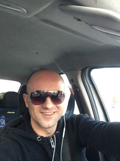  ,   Alex, 41 ,  