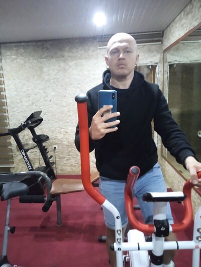  ,   Azat, 38 ,     , c , 