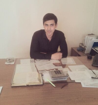  ,   Oybek, 33 ,   ,   , c 