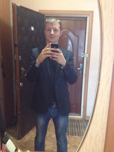  ,   Tyoma, 27 ,   ,   , c , 