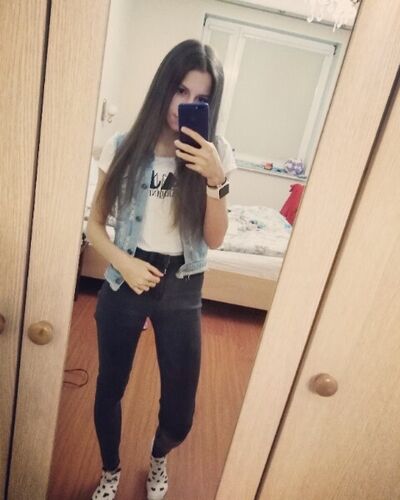  ,   Anna, 35 ,   c 