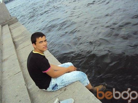  -,   Vladislav, 32 ,   ,   , c , 