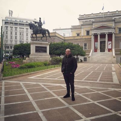  ,   Gio, 37 ,   ,   , c 