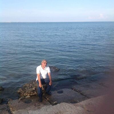  ,   Kolik, 46 ,   ,   