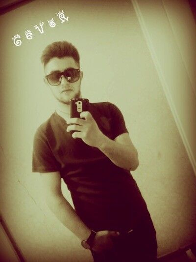  ,   Gevor, 28 ,   