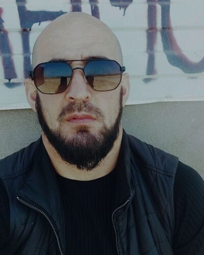  ,   Maga Fizruk, 34 ,   ,   