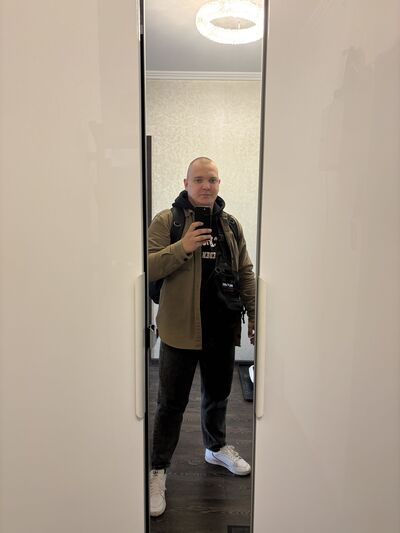  ,   Ivan, 27 ,   ,   