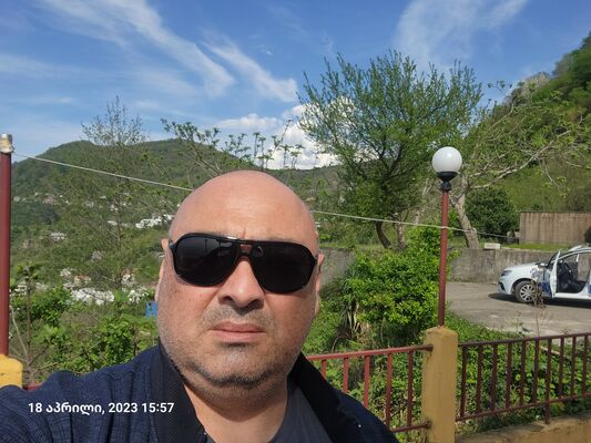  ,   Sandro, 47 ,     , c 