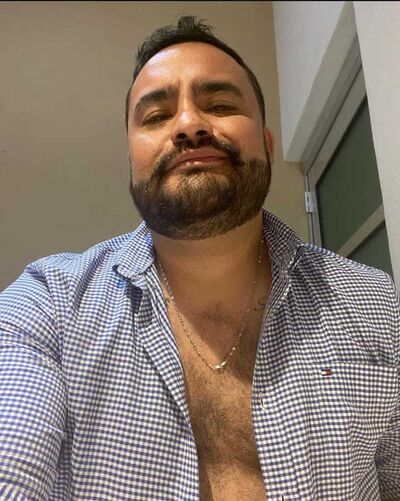  ,   Antonio, 48 ,   ,   