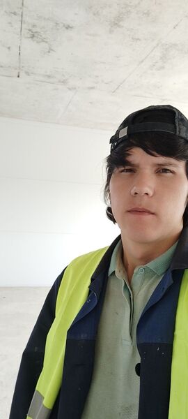  ,   Abduraxmon, 21 ,   ,   