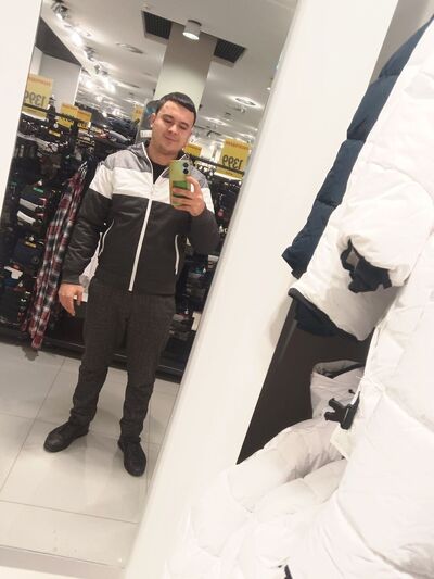   ,   Shukurullo, 31 ,   ,   