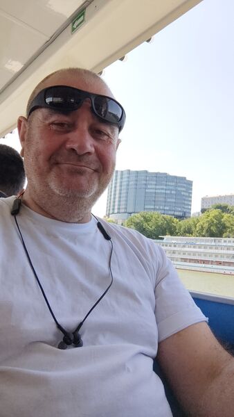  --,   , 44 ,   