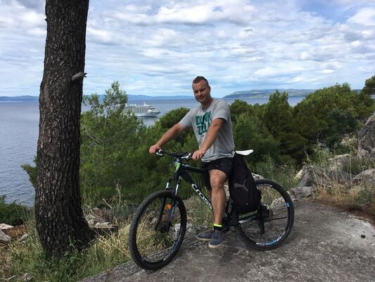  ,   Alexander, 41 ,   , 