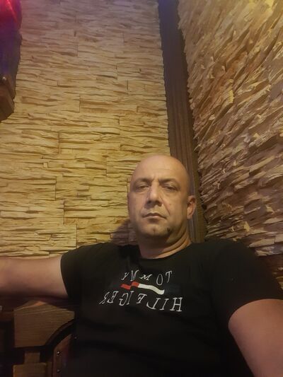  ,   Zlatko, 46 ,   ,   