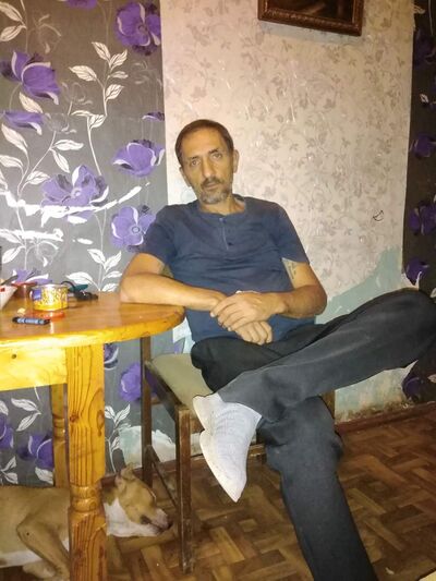  ,   Gena, 52 ,   ,   