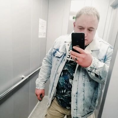  ,   Artem, 31 ,     , c 