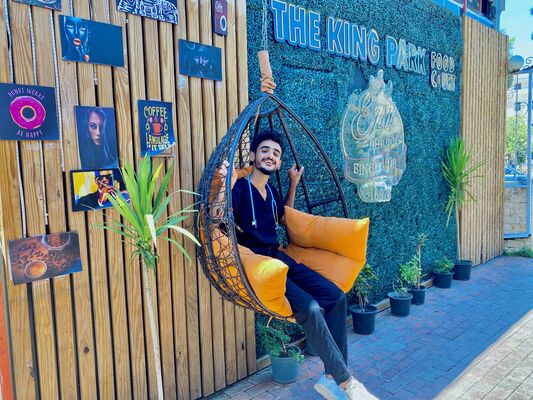  Ecully,   Ragab, 24 ,   ,   