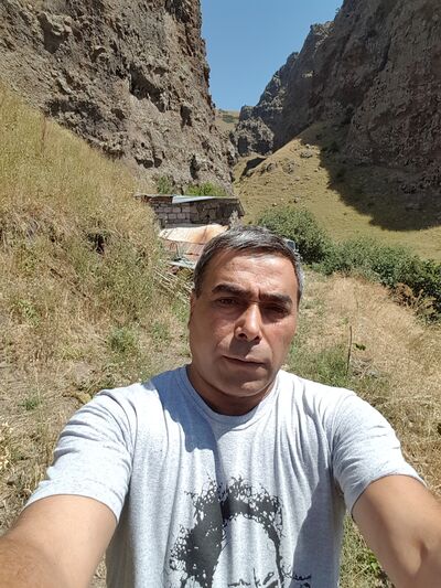  ,   Armen, 55 ,   ,   
