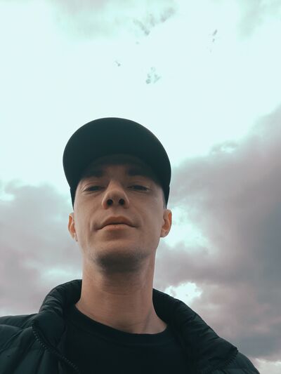  -,   Artem, 32 ,     , c 