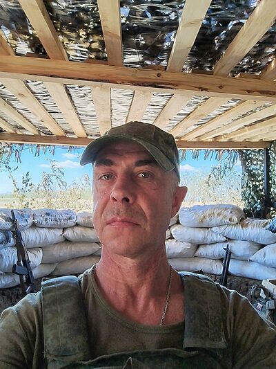  ,   Nikolay, 47 ,   c 