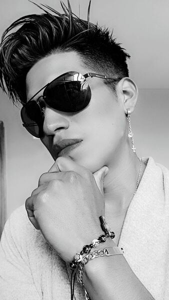  Quito,   Aizalla, 27 ,   ,   