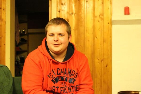  Eikelandsosen,   Tomas, 38 ,   ,   , c 