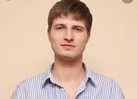  ,   Andrej, 38 ,   ,   