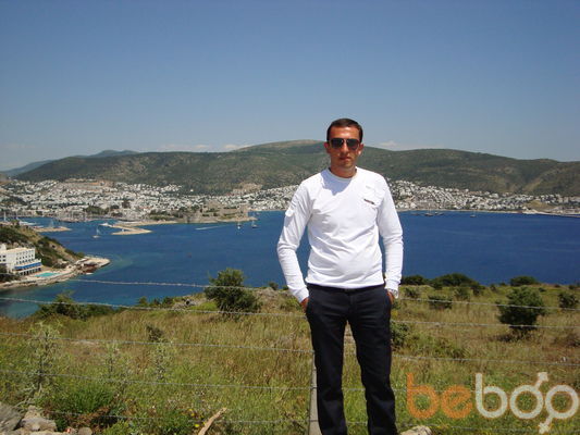  ,   Rocky, 44 ,   ,   , c 