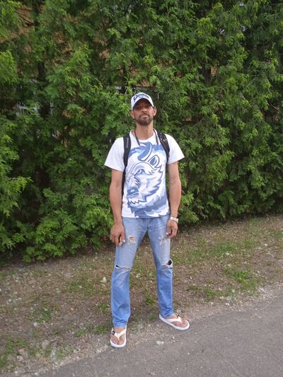  ,   Denis, 43 ,     , c 