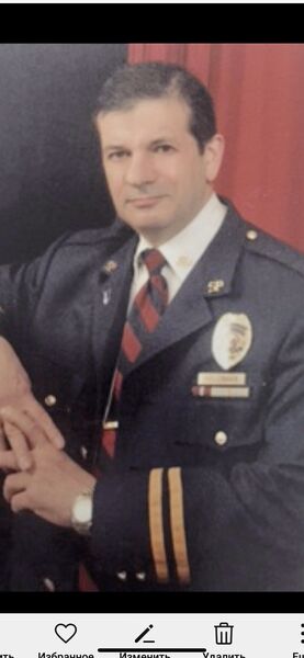  -,   Robert, 63 ,     , c 