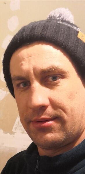  ,   Alex, 40 ,   ,   , 