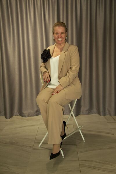  ,   Wesenneenast, 46 ,   ,   , c 