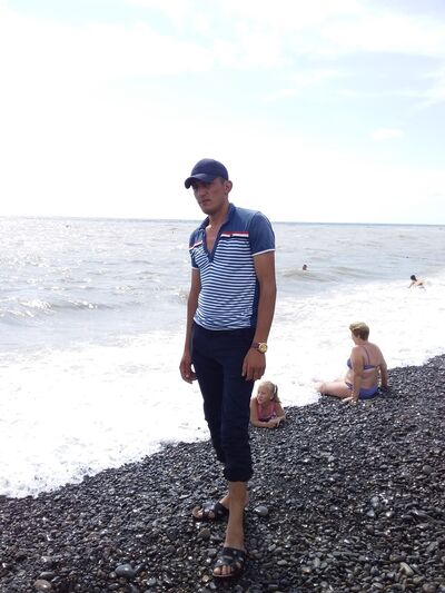  ,   Sevak, 37 ,   ,   , c 