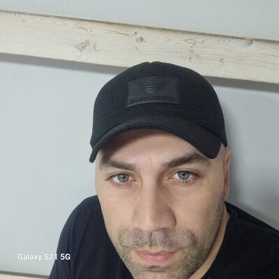  ,   Migel, 25 ,   ,   