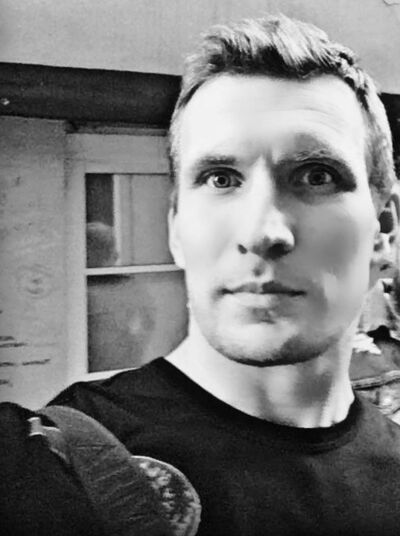  ,   Elvis, 43 ,   ,   , c , 
