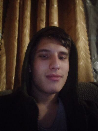  ,   Alexander, 22 ,   ,   