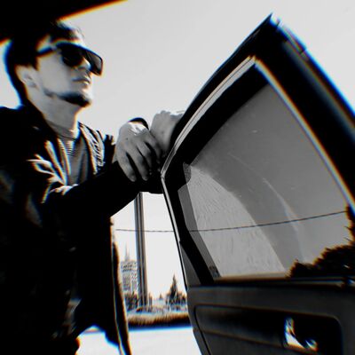  ,   Joni, 28 ,   ,   