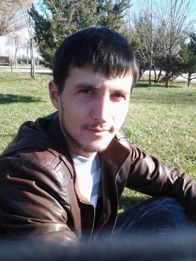  ,   Jewwej, 37 ,   