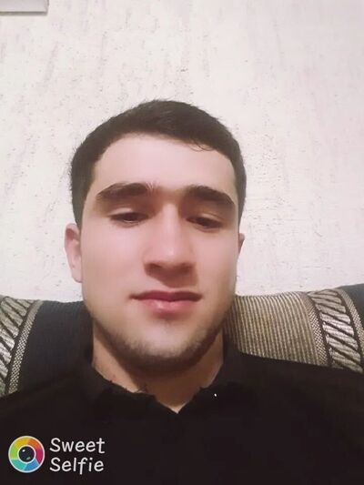  ,   Ali, 25 ,   ,   