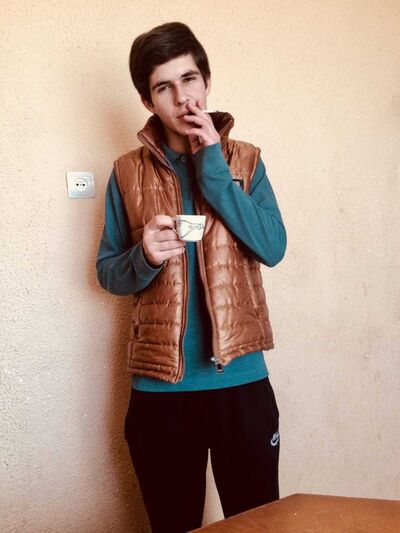  ,   Rinat, 27 ,   ,   , c 