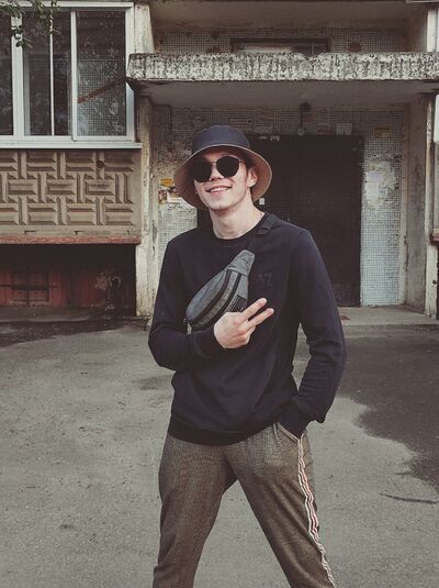   ,   Daniel, 27 ,   ,   