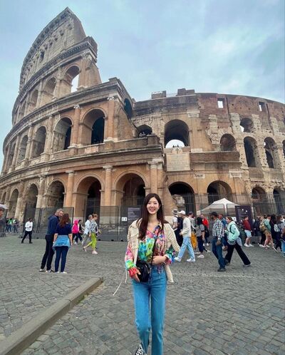  ,   Mandy, 33 ,   ,   