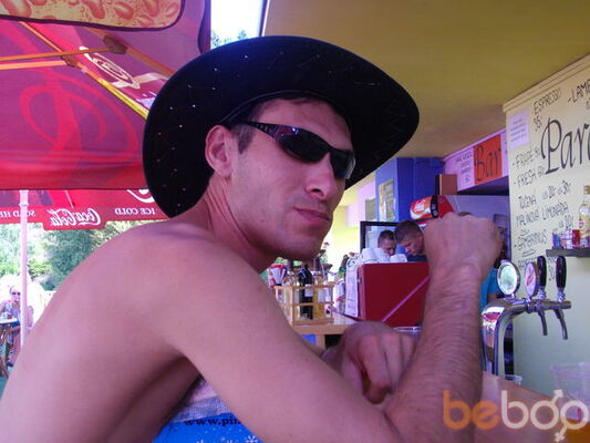  ,   Maks, 48 ,   