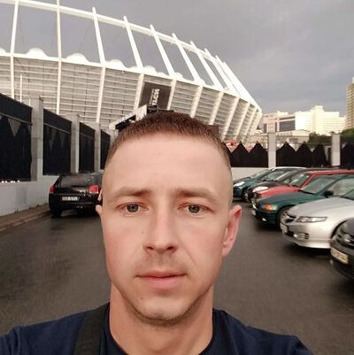  ,   Viktor, 37 ,   ,   , c 