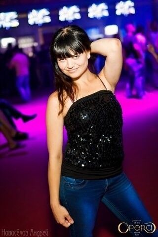  ,   Aliona, 35 ,   ,   , c 