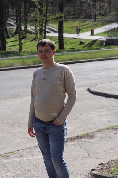  ,   Bohdan, 34 ,   ,   