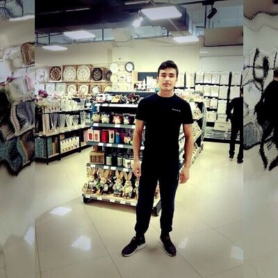  ,   Ilxomjon, 27 ,   ,   , c 